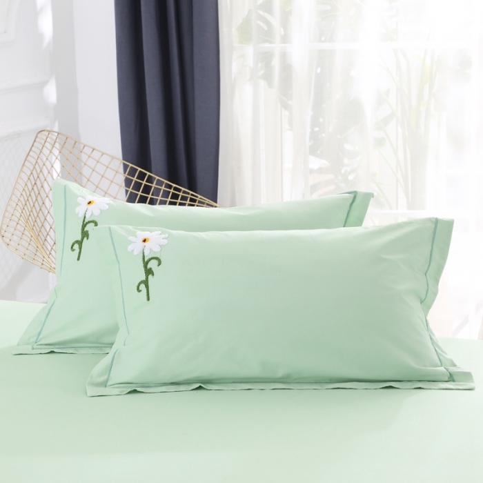 91家纺网 家纺一手货源 找家纺 2021新款全棉13372毛巾绣纯棉刺绣花四件套夏花绽放绿色