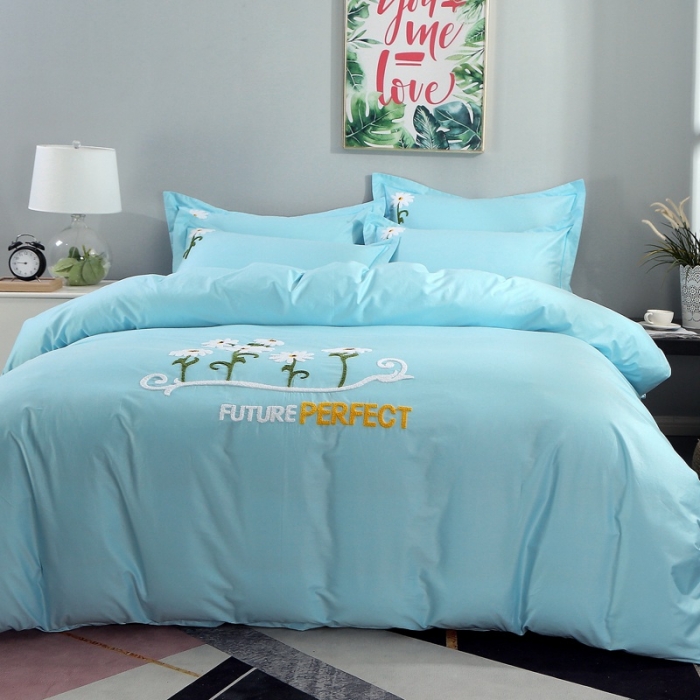 91家纺网 家纺一手货源 找家纺 2021新款全棉13372毛巾绣纯棉刺绣花四件套夏花绽放天蓝