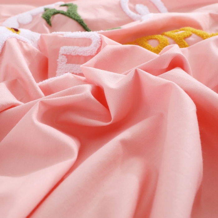 91家纺网 家纺一手货源 找家纺 2021新款全棉13372毛巾绣纯棉刺绣花四件套夏花绽放玉色