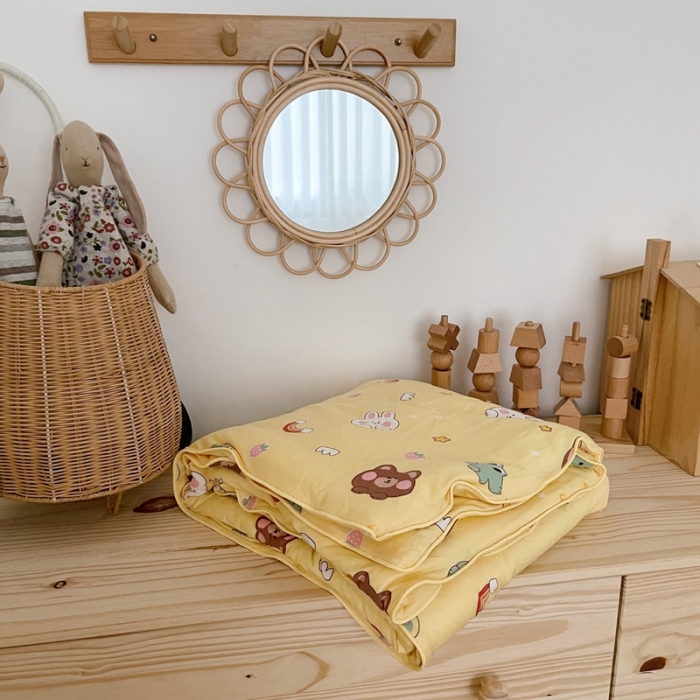 91家纺网 家纺一手货源 找家纺 星期八 2021新款裸睡大豆针织棉儿童夏被 彩虹园