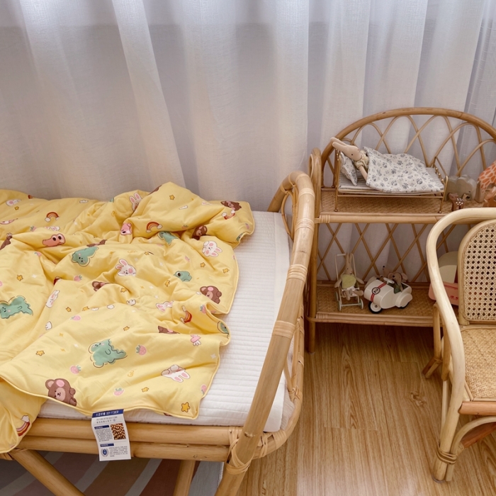 91家纺网 家纺一手货源 找家纺 星期八 2021新款裸睡大豆针织棉儿童夏被 彩虹园