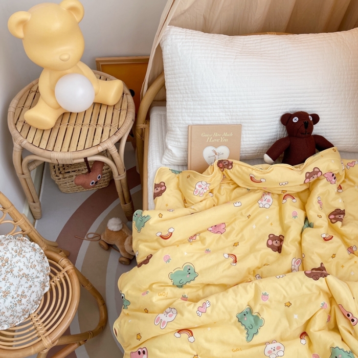 91家纺网 家纺一手货源 找家纺 星期八 2021新款裸睡大豆针织棉儿童夏被 彩虹园