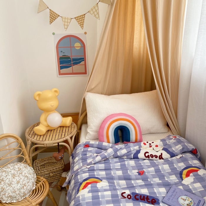 91家纺网 家纺一手货源 找家纺 星期八 2021新款裸睡大豆针织棉儿童夏被 草莓汪