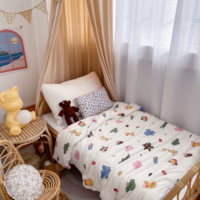 91家纺网 家纺一手货源 找家纺 星期八 2021新款裸睡大豆针织棉儿童夏被 动物园