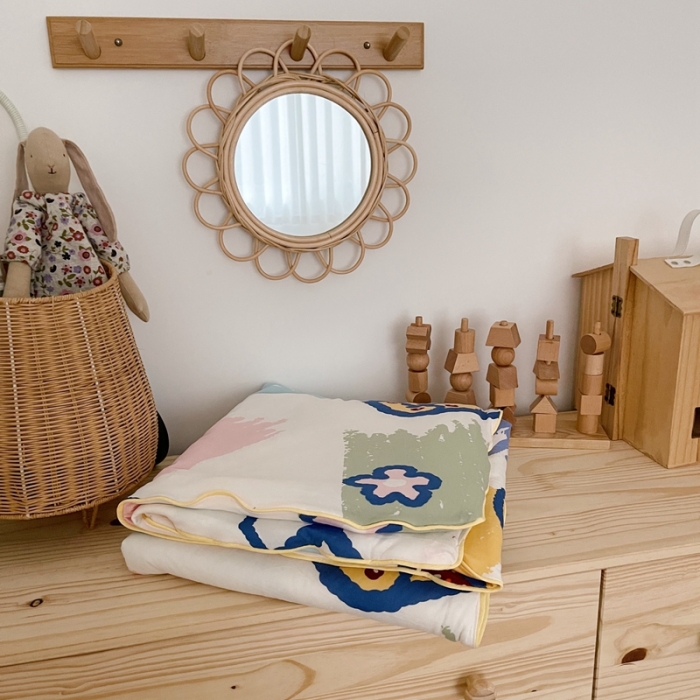 91家纺网 家纺一手货源 找家纺 星期八 2021新款裸睡大豆针织棉儿童夏被 甜甜圈