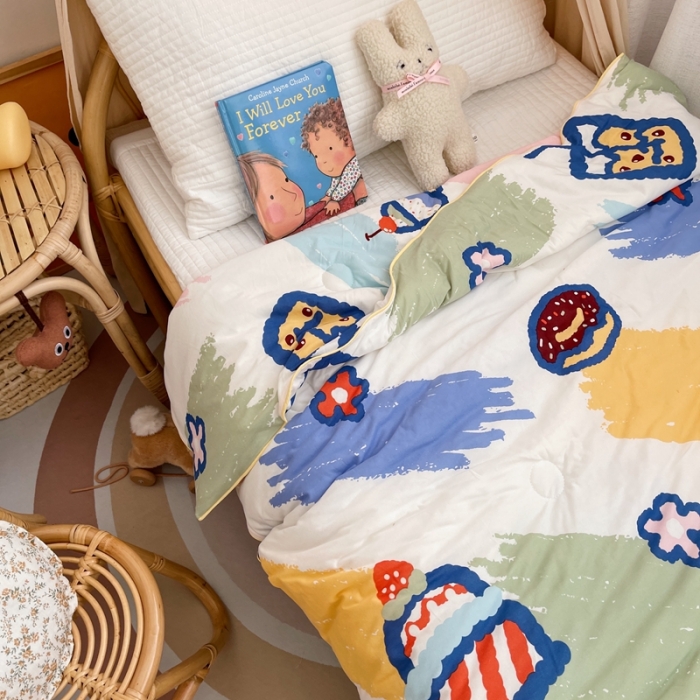 91家纺网 家纺一手货源 找家纺 星期八 2021新款裸睡大豆针织棉儿童夏被 甜甜圈