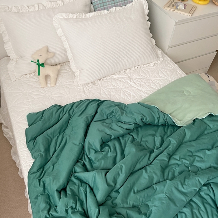 91家纺网 家纺一手货源 找家纺 星期八 2021新款马卡龙大豆针织棉夏被 深绿-浅绿