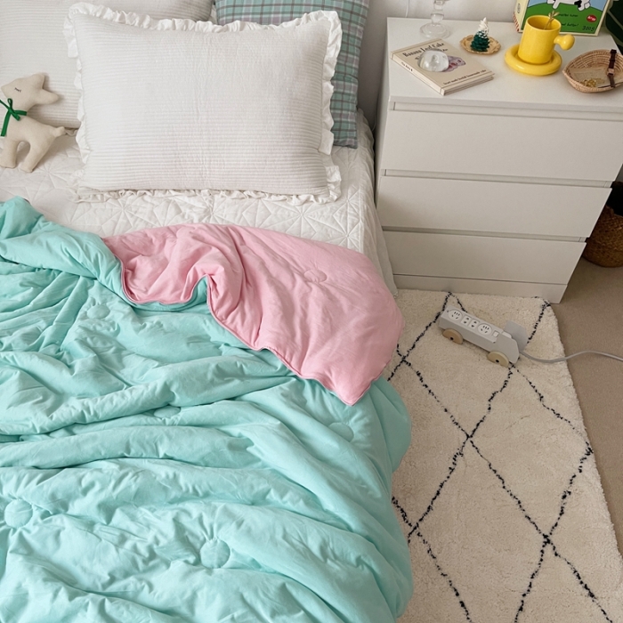 91家纺网 家纺一手货源 找家纺 星期八 2021新款马卡龙大豆针织棉夏被 绿-粉