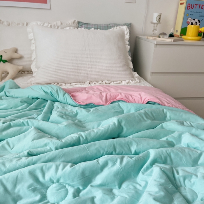 91家纺网 家纺一手货源 找家纺 星期八 2021新款马卡龙大豆针织棉夏被 绿-粉