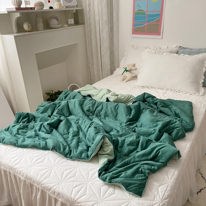 91家纺网 家纺一手货源 找家纺 星期八 2021新款马卡龙大豆针织棉夏被 深绿-浅绿