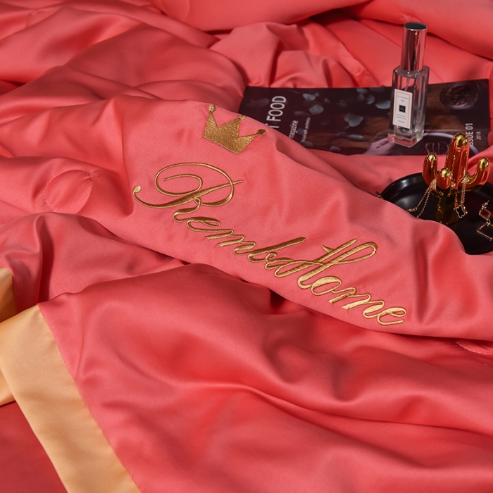 91家纺网 家纺一手货源 找家纺 简爱 2025新款轻奢刺绣水洗真丝夏被四件套 西瓜红