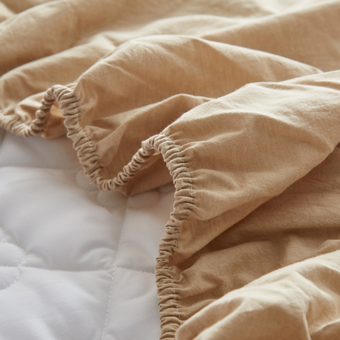 91家纺网 家纺一手货源 找家纺 优眠坊 2025新款全棉色织水洗棉夹棉床笠 卡其