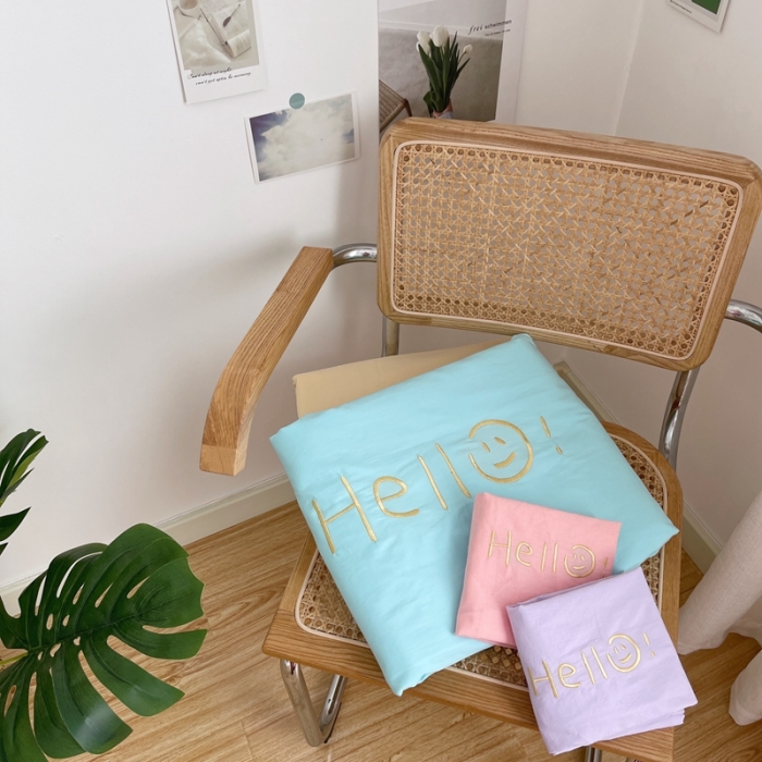 91家纺网 家纺一手货源 找家纺 星期八 2021新款马卡龙趣味水洗棉四件套 Hello！