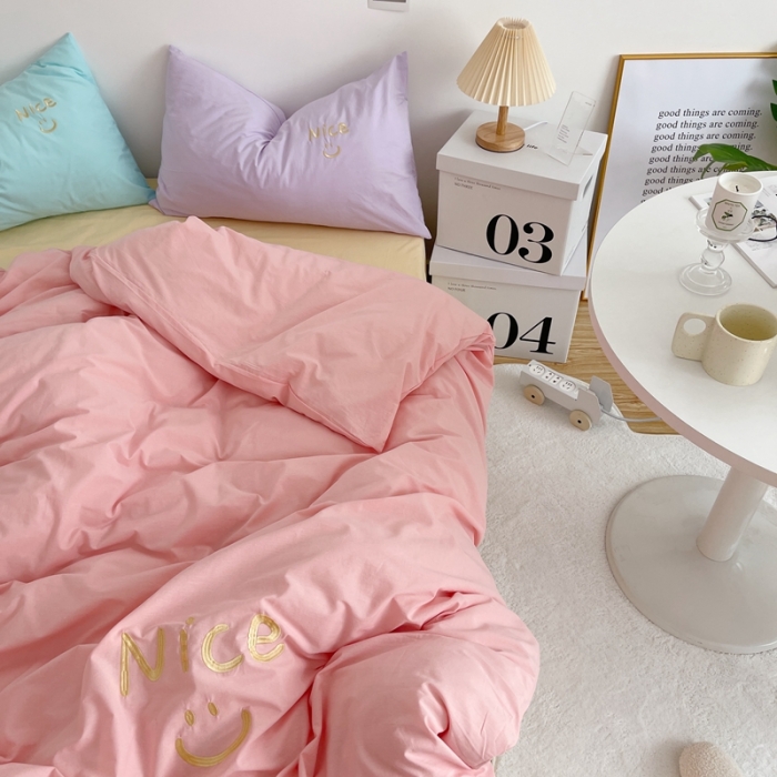 91家纺网 家纺一手货源 找家纺 星期八 2021新款马卡龙趣味水洗棉四件套 Nice！