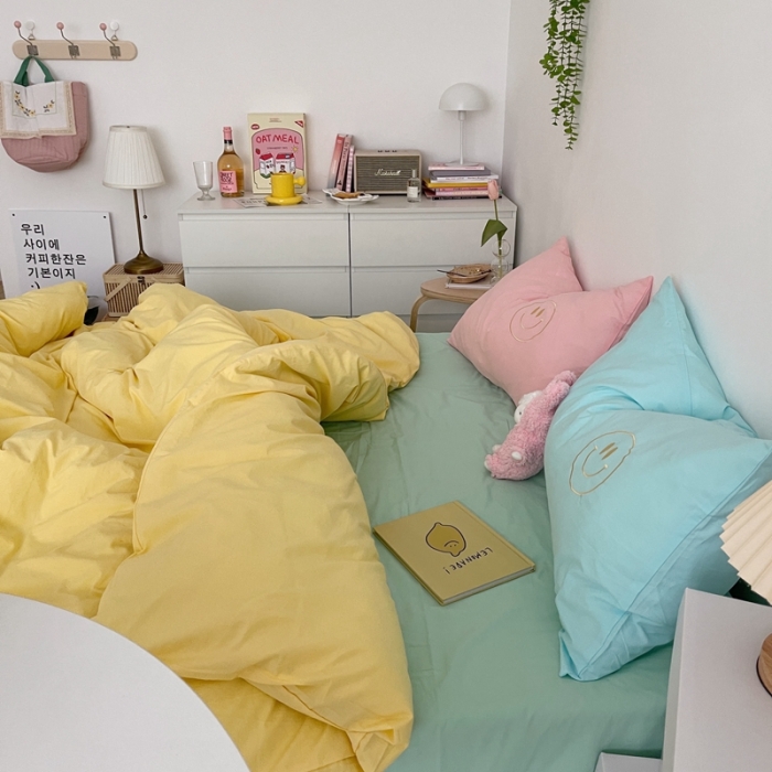 91家纺网 家纺一手货源 找家纺 星期八 2021新款马卡龙趣味水洗棉四件套 笑脸