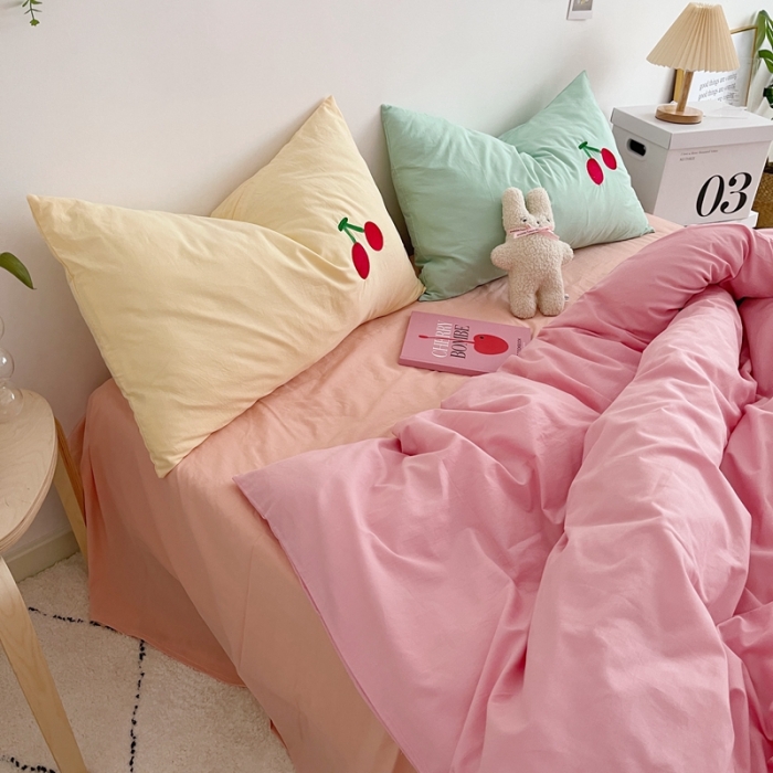 91家纺网 家纺一手货源 找家纺 星期八 2021新款马卡龙趣味水洗棉四件套 樱桃熊