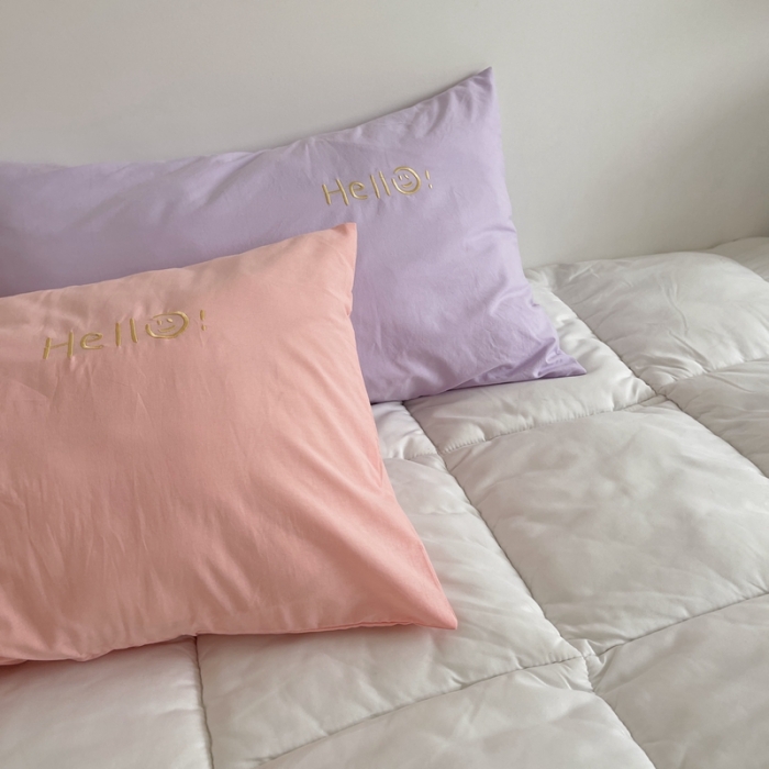 91家纺网 家纺一手货源 找家纺 星期八 2021新款马卡龙趣味水洗棉枕套一只Hello粉-紫