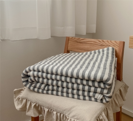 91家纺网 家纺一手货源 找家纺 新款针织全棉夏被天竺棉夏被 超软糯手感 实拍图