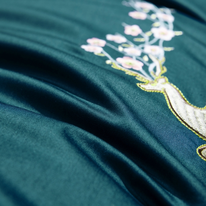 91家纺网 家纺一手货源 找家纺 U品汇春夏新品60s长绒棉绣花全棉刺绣四件套梅花鹿系列墨绿