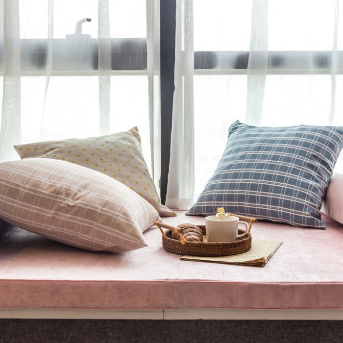 91家纺网 家纺一手货源 找家纺 U品汇 2021新款海绵飘窗垫 雪尼尔肉粉