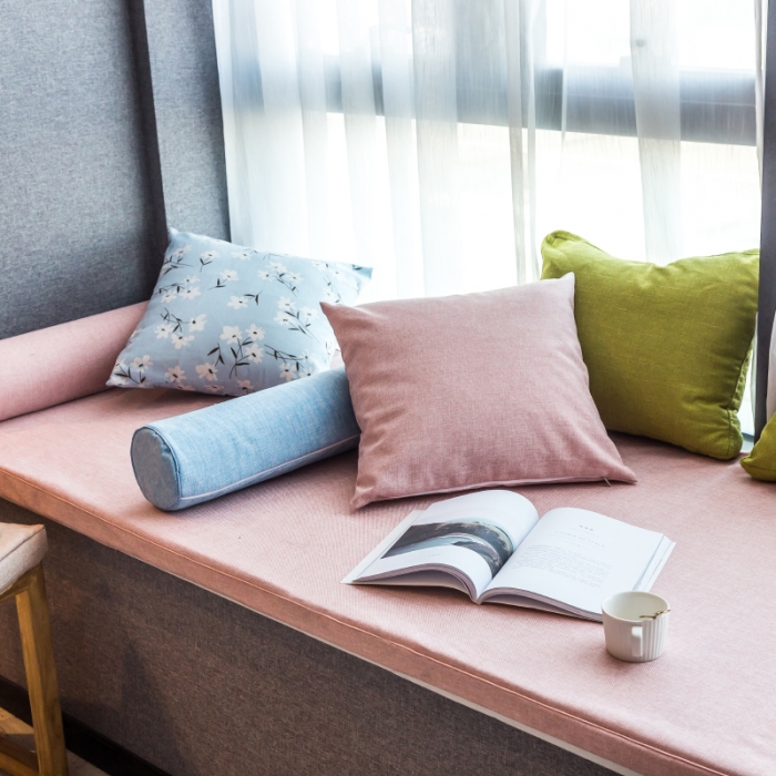 91家纺网 家纺一手货源 找家纺 U品汇 2021新款海绵飘窗垫 棉麻素色肉粉