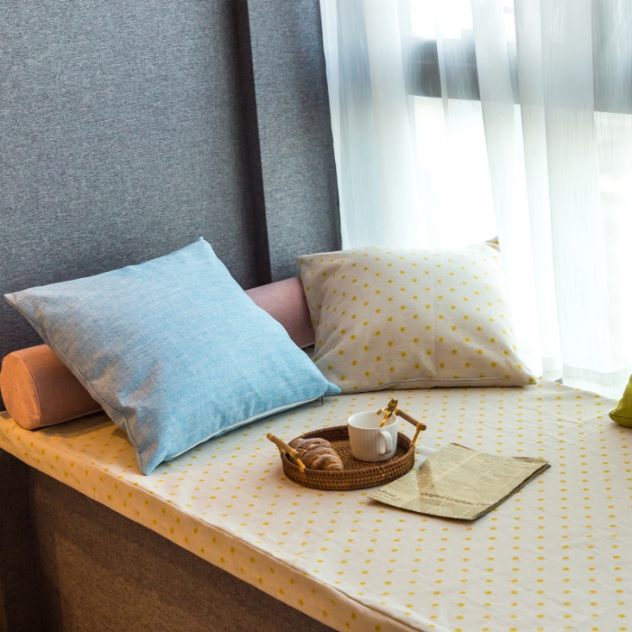 91家纺网 家纺一手货源 找家纺 U品汇 2021新款海绵飘窗垫 小雏菊