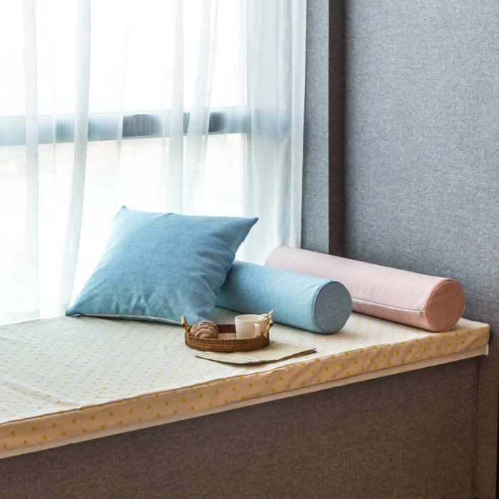 91家纺网 家纺一手货源 找家纺 U品汇 2021新款海绵飘窗垫 小雏菊