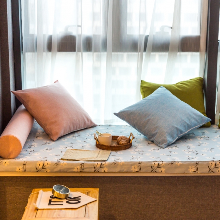 91家纺网 家纺一手货源 找家纺 U品汇 2021新款海绵飘窗垫 悠然花开