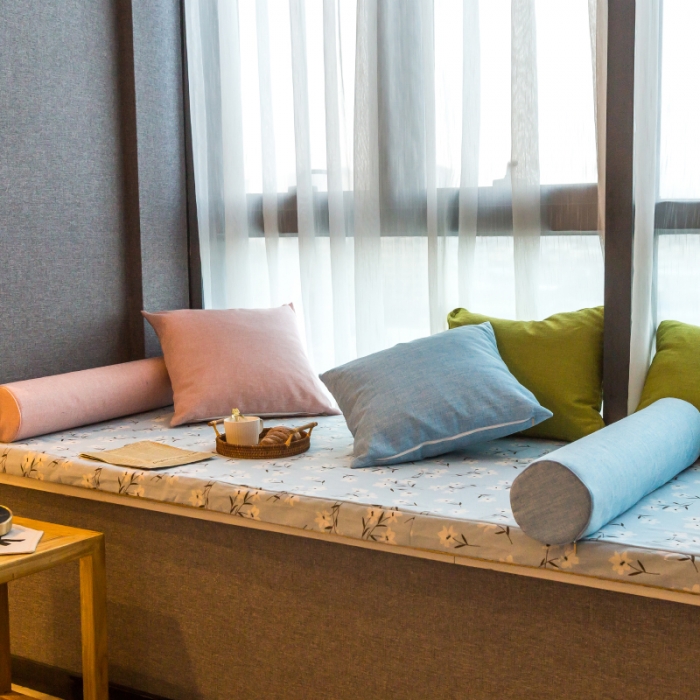 91家纺网 家纺一手货源 找家纺 U品汇 2021新款海绵飘窗垫 悠然花开