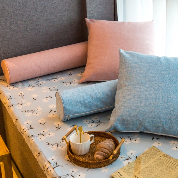 91家纺网 家纺一手货源 找家纺 U品汇 2021新款海绵飘窗垫 悠然花开