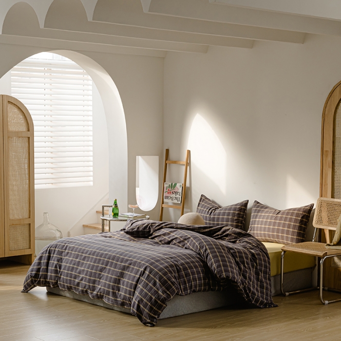 91家纺网 家纺一手货源 找家纺 柠萌家居 2021新款无印风格良品色织水洗棉四件套 灰黄格