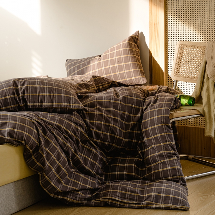 91家纺网 家纺一手货源 找家纺 柠萌家居 2021新款无印风格良品色织水洗棉四件套 灰黄格