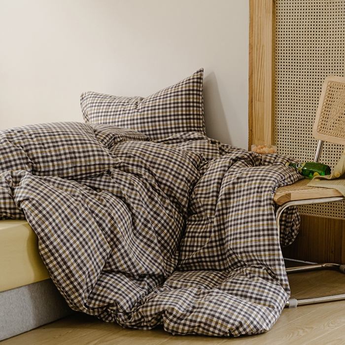 91家纺网 家纺一手货源 找家纺 柠萌家居 2021新款无印风格良品色织水洗棉四件套 灰黄小格