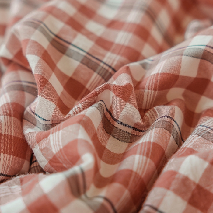 91家纺网 家纺一手货源 找家纺 柠萌家居 2021新款无印风格良品色织水洗棉四件套 砖红小格