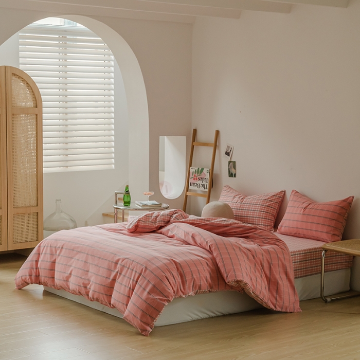 91家纺网 家纺一手货源 找家纺 柠萌家居 无印风格良品格子AB板色织水洗棉四件套 粉灰格A