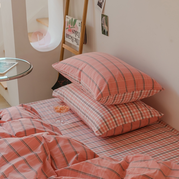 91家纺网 家纺一手货源 找家纺 柠萌家居 无印风格良品格子AB板色织水洗棉四件套 粉灰格A