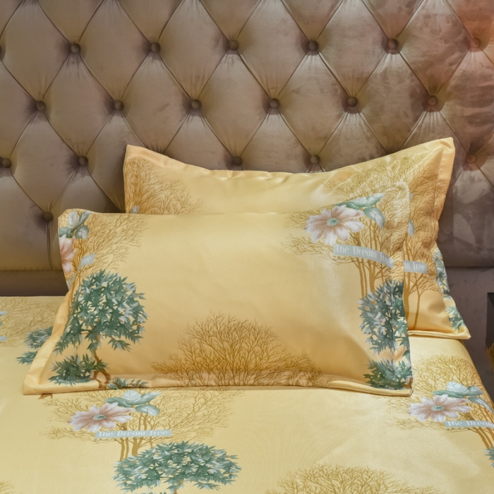 91家纺网 家纺一手货源 找家纺 ds生活馆 2021新款欧式蕾丝花边床单款凉席冰丝席梦境黄