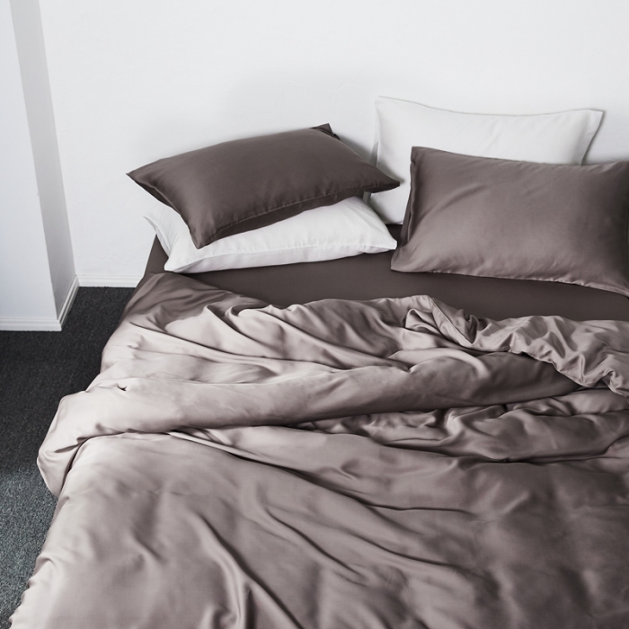 91家纺网 家纺一手货源 找家纺 涞澳家居 2021新款60天丝纯色四件套鹊紫