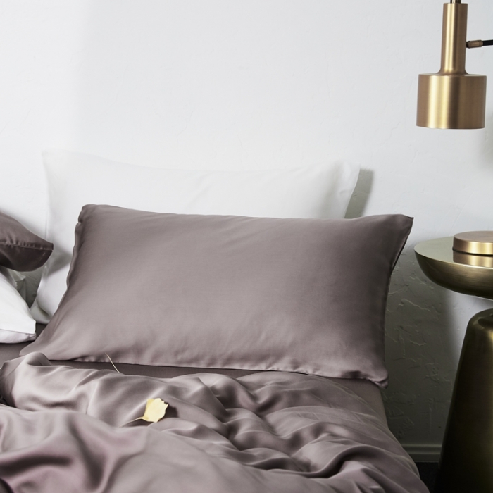 91家纺网 家纺一手货源 找家纺 涞澳家居 2021新款60天丝纯色四件套鹊紫