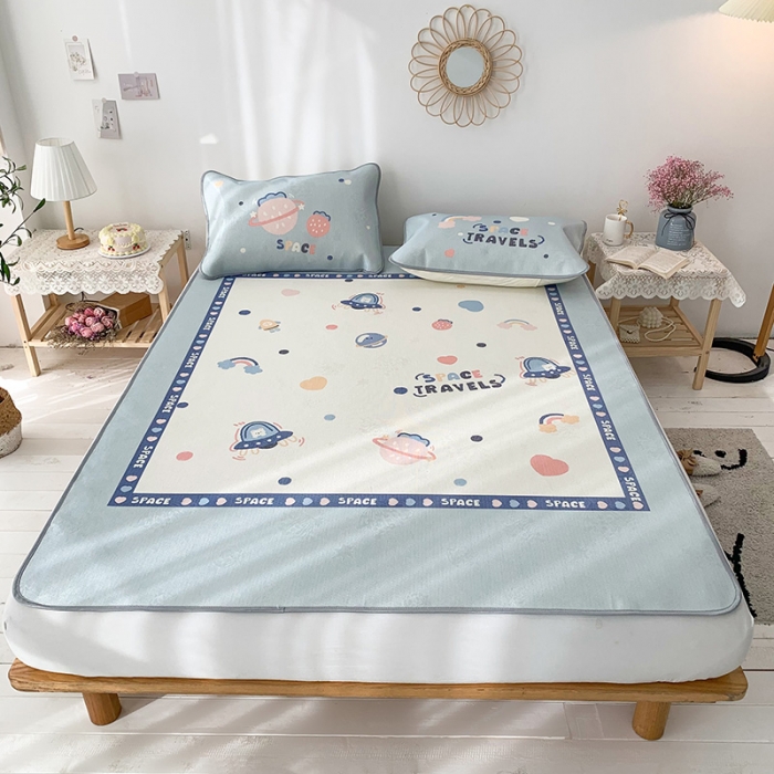 91家纺网 家纺一手货源 找家纺 懒猫 2021新款大版冰丝凉席星球幻想