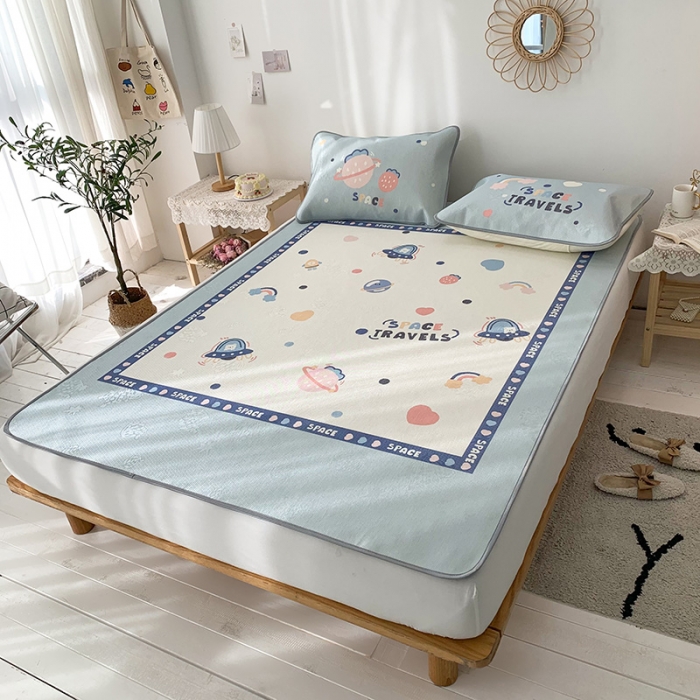 91家纺网 家纺一手货源 找家纺 懒猫 2021新款大版冰丝凉席星球幻想