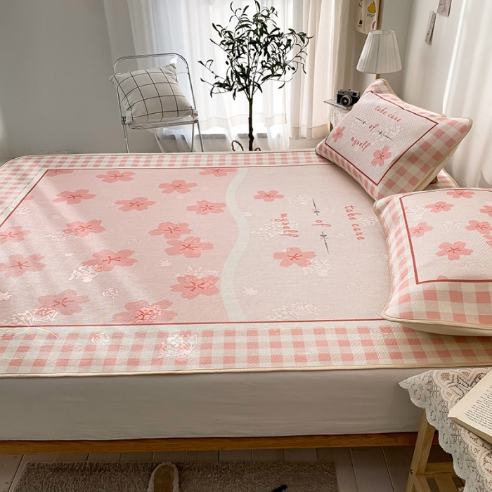 91家纺网 家纺一手货源 找家纺 懒猫 2021新款大版冰丝凉席樱花雨