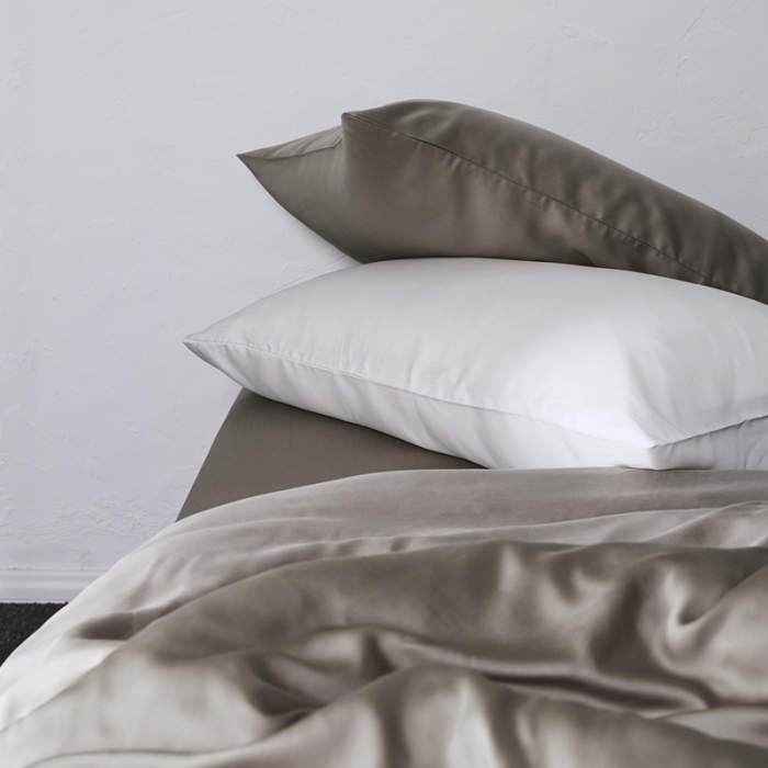 91家纺网 家纺一手货源 找家纺 涞澳家居 2021新款60天丝纯色四件套竹卡