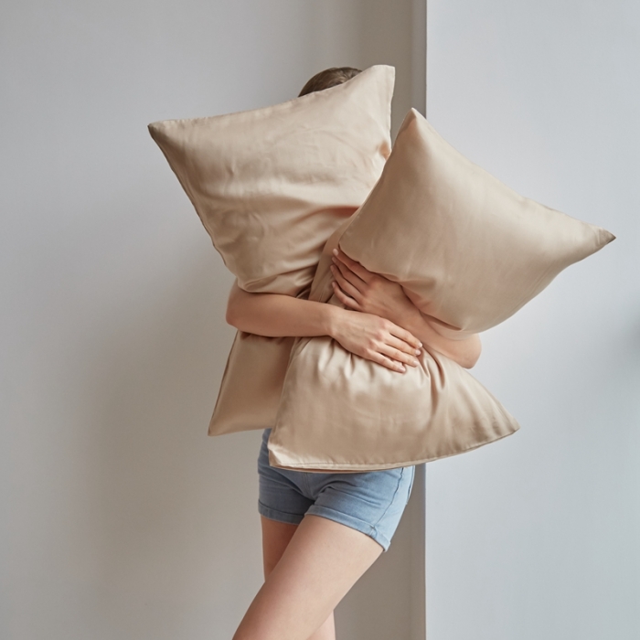 91家纺网 家纺一手货源 找家纺 涞澳家居 2021新款60天丝纯色四件套棕卡