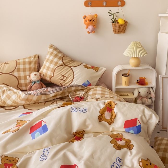 91家纺网 家纺一手货源 找家纺 眠屿家纺 2021新款全棉印花四件套 房子小熊