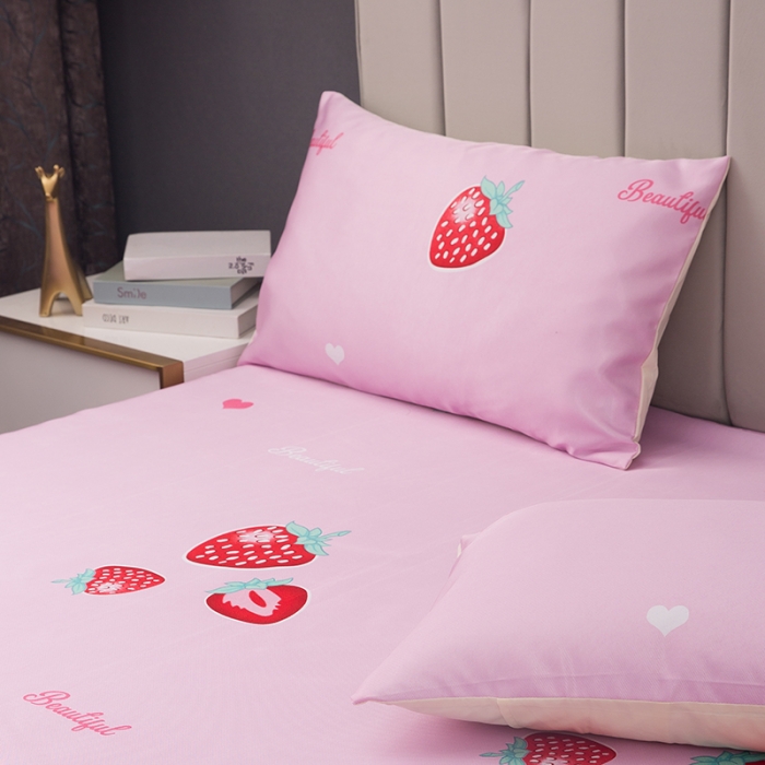 91家纺网 家纺一手货源 找家纺 纽缦  2021新款冰丝凉席三件套床裙款 草莓