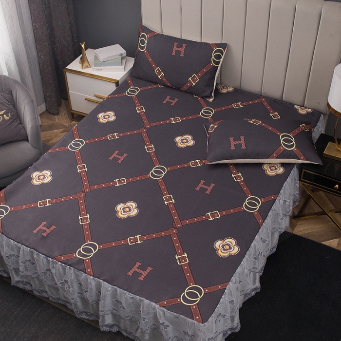 91家纺网 家纺一手货源 找家纺 纽缦  2021新款冰丝凉席三件套床裙款 时尚秀