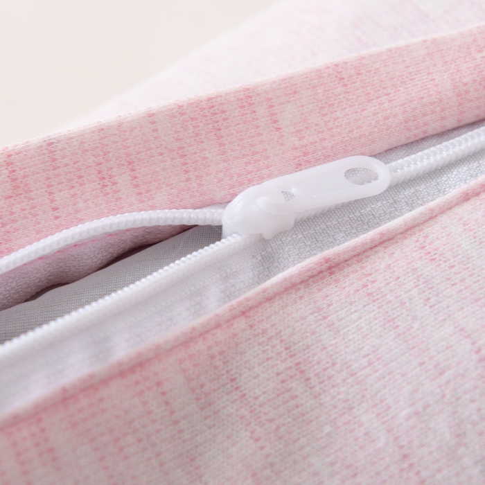 91家纺网 家纺一手货源 找家纺 明星枕业 2021新款儿童卡通荞麦枕 小粉猫