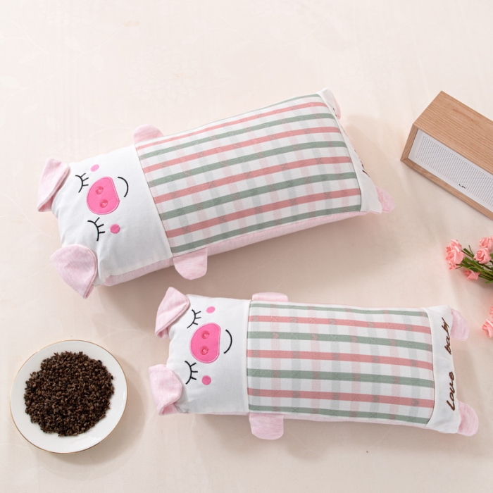 91家纺网 家纺一手货源 找家纺 明星枕业 2021新款儿童卡通荞麦枕 小粉猪