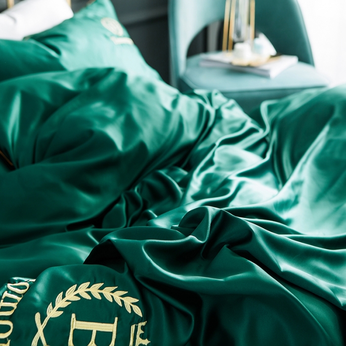 91家纺网 家纺一手货源 找家纺 琪格格 2022新款水洗真丝刺绣四件套 都市-魅惑绿